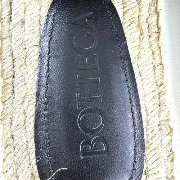 Bottega Veneta Women Jack Flat Sandal Nappa Weaving Foulard Black Sandal - Picture 6 of 10